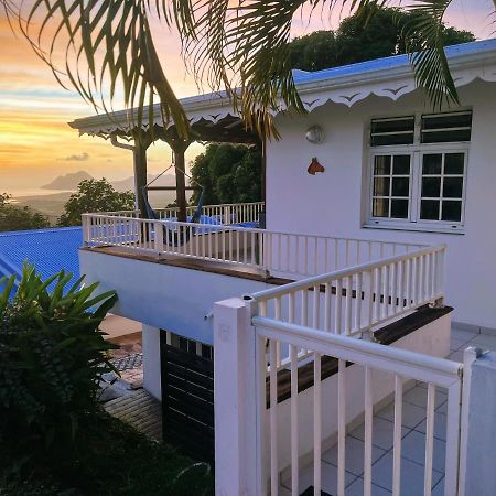 Villa Iguana, Duplex Paisible, Vue Magnifique Mer Et Rocher Du Diamant, Piscine Sainte-Luce Zewnętrze zdjęcie